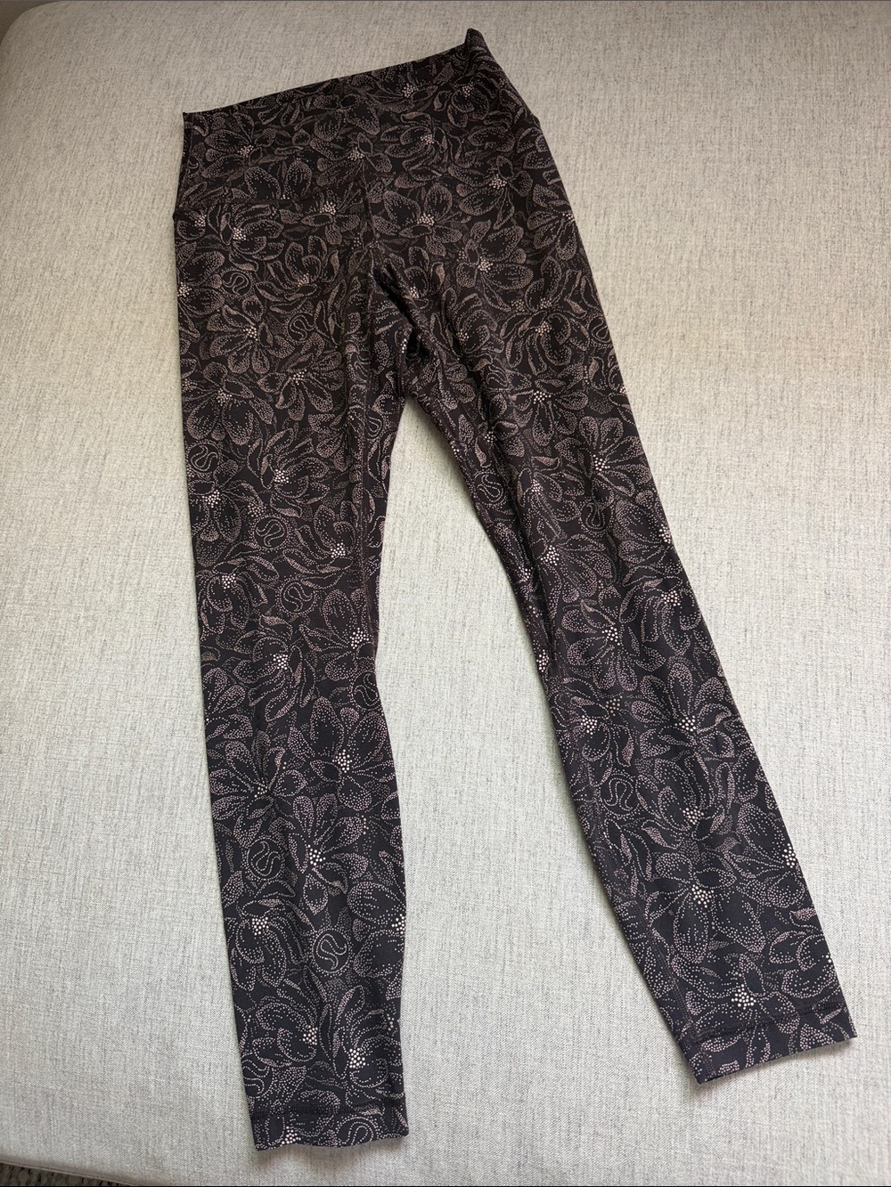 lululemon Align Floral Print Leggings 25” inseam Sequoia and Pink